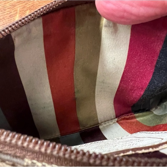 COACH 40028 Legacy Stripe Khaki & Champagne Tan Signature & Leather Wristlet - Picture 7 of 8